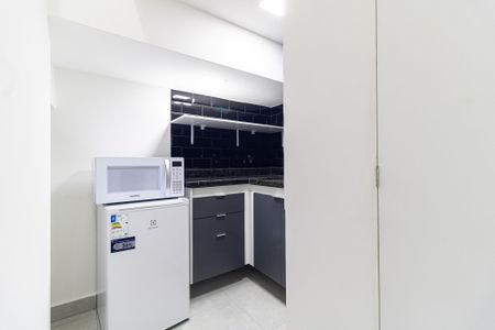Apartamento para alugar com 20m², 1 quarto e sem vagaSala/Cozinha