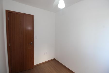 Apartamento à venda com 42m², 2 quartos e 1 vagaQuarto 2