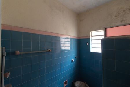 Casa à venda com 268m², 3 quartos e 3 vagas Casa à venda com 268m², 3 quartos e 3 vagasBANHEIRO DA SUITE