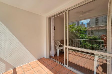 Apartamento para alugar com 81m², 3 quartos e 1 vagaVaranda