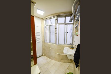 Apartamento à venda com 68m², 2 quartos e sem vaga Apartamento à venda com 68m², 2 quartos e sem vagaÁrea de Serviço