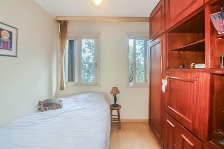 Apartamento à venda com 206m², 4 quartos e 2 vagasQuarto 2