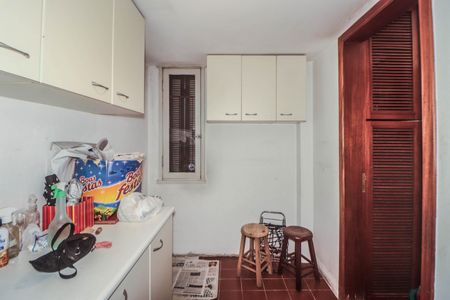 Apartamento à venda com 206m², 4 quartos e 2 vagasÁrea de Serviço/ Dependência