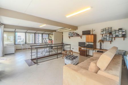 Apartamento à venda com 206m², 4 quartos e 2 vagasCobertura