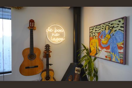 Casa para alugar com 220m², 3 quartos e 4 vagasSala