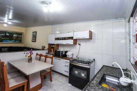Casa à venda com 140m², 3 quartos e 4 vagasCozinha 1 (Casa 1)