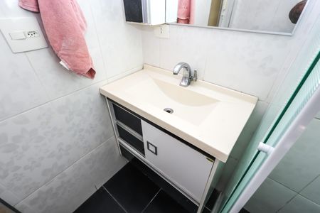 Casa à venda com 140m², 3 quartos e 4 vagasBanheiro 1 (Casa 1)