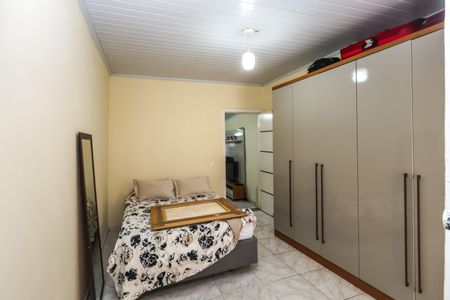 Casa à venda com 140m², 3 quartos e 4 vagasQuarto 1 (Casa 1)
