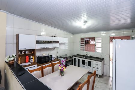 Casa à venda com 140m², 3 quartos e 4 vagasCozinha 1 (Casa 1)