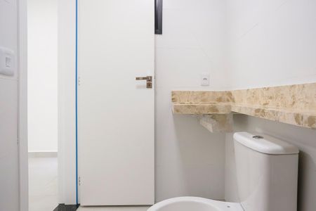Apartamento à venda com 70m², 3 quartos e 2 vagasBanheiro da suíte 2