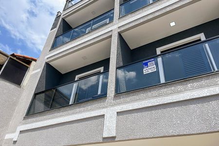 Apartamento à venda com 70m², 3 quartos e 2 vagasFachada + plaquinha