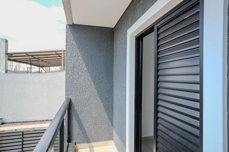 Apartamento à venda com 70m², 3 quartos e 2 vagasVaranda da suíte 1