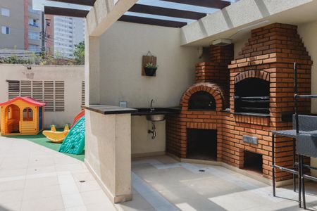 Apartamento para alugar com 124m², 3 quartos e 2 vagasÁrea comum - Churrasqueira