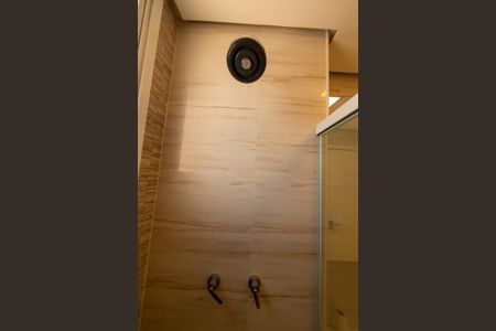 Apartamento para alugar com 82m², 2 quartos e 2 vagas Apartamento para alugar com 82m², 2 quartos e 2 vagasBanheiro da Suíte 1