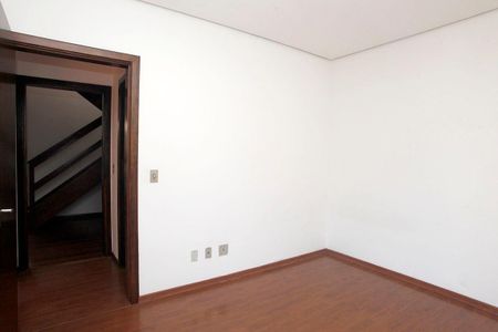 Apartamento à venda com 115m², 3 quartos e 1 vagaQuarto 2