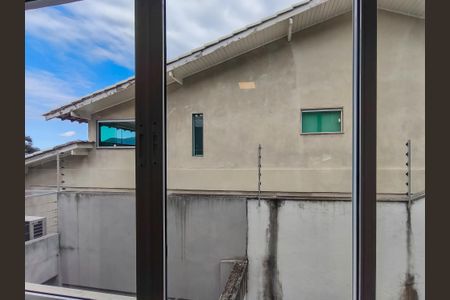 Casa à venda com 330m², 4 quartos e 2 vagasVista da Suíte 4