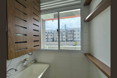 Apartamento para alugar com 60m², 3 quartos e 1 vaga Apartamento para alugar com 60m², 3 quartos e 1 vagaCozinha e Área de Serviço