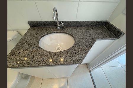 Apartamento para alugar com 60m², 3 quartos e 1 vaga Apartamento para alugar com 60m², 3 quartos e 1 vagaBanheiro Social