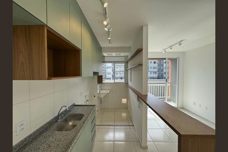 Apartamento para alugar com 60m², 3 quartos e 1 vaga Apartamento para alugar com 60m², 3 quartos e 1 vagaCozinha e Área de Serviço