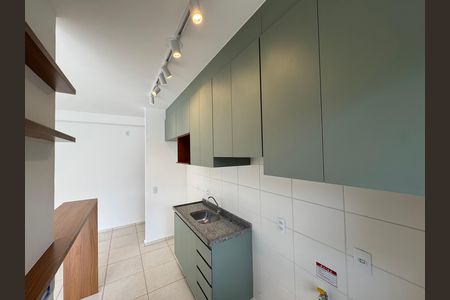Apartamento para alugar com 60m², 3 quartos e 1 vaga Apartamento para alugar com 60m², 3 quartos e 1 vagaCozinha e Área de Serviço