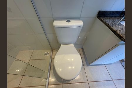 Apartamento para alugar com 60m², 3 quartos e 1 vaga Apartamento para alugar com 60m², 3 quartos e 1 vagaBanheiro da Suíte
