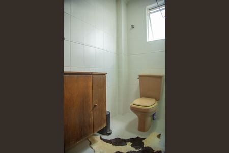 Apartamento à venda com 76m², 2 quartos e 2 vagas Apartamento à venda com 76m², 2 quartos e 2 vagasbanheiro