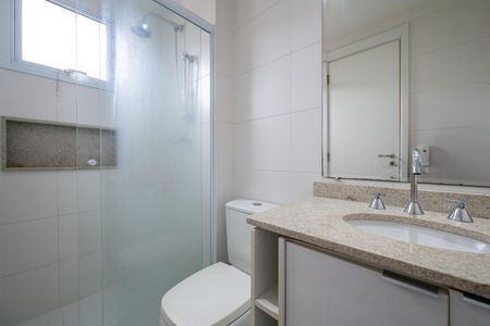Apartamento à venda com 72m², 2 quartos e 1 vagaBanheiro da Suíte 1