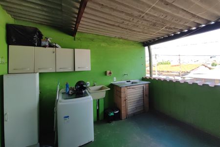 Casa à venda com 220m², 5 quartos e 5 vagas Casa à venda com 220m², 5 quartos e 5 vagasCasa 2 - Área de Serviço