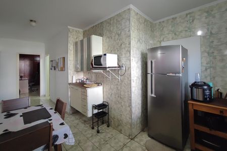 Casa à venda com 220m², 5 quartos e 5 vagas Casa à venda com 220m², 5 quartos e 5 vagasCasa 2 - Cozinha