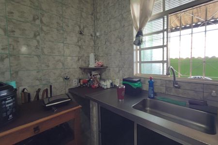 Casa à venda com 220m², 5 quartos e 5 vagas Casa à venda com 220m², 5 quartos e 5 vagasCasa 2 - Cozinha