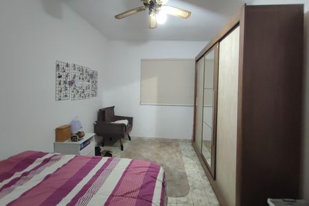 Casa à venda com 220m², 5 quartos e 5 vagas Casa à venda com 220m², 5 quartos e 5 vagasCasa 2 - Quarto 2