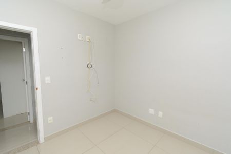 Apartamento à venda com 97m², 3 quartos e 2 vagas Apartamento à venda com 97m², 3 quartos e 2 vagasQuarto 1