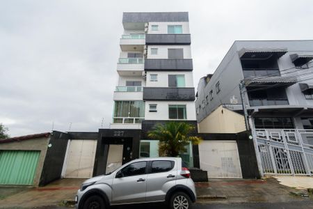 Apartamento à venda com 97m², 3 quartos e 2 vagas Apartamento à venda com 97m², 3 quartos e 2 vagasFachada