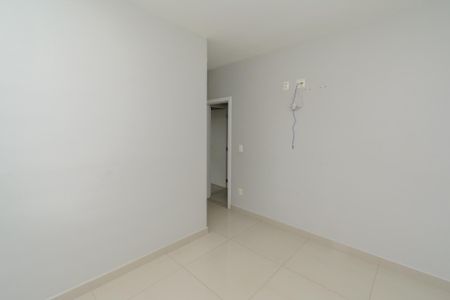 Apartamento à venda com 97m², 3 quartos e 2 vagas Apartamento à venda com 97m², 3 quartos e 2 vagasQuarto 2