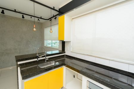 Apartamento à venda com 97m², 3 quartos e 2 vagas Apartamento à venda com 97m², 3 quartos e 2 vagasCozinha