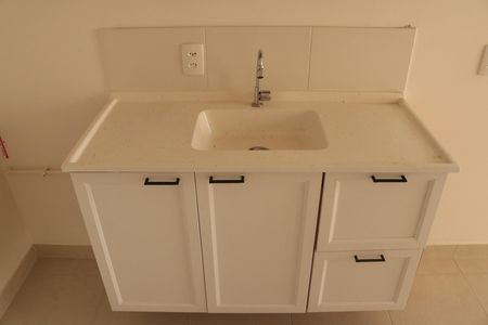 Apartamento à venda com 28m², 1 quarto e sem vagaSala/Cozinha