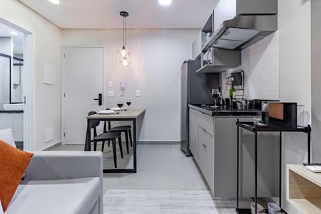 Apartamento para alugar com 28m², 1 quarto e sem vaga