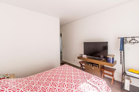 Casa de condomínio à venda com 280m², 3 quartos e 4 vagas Casa de condomínio à venda com 280m², 3 quartos e 4 vagasSuíte 2