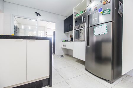 Casa de condomínio à venda com 280m², 3 quartos e 4 vagas Casa de condomínio à venda com 280m², 3 quartos e 4 vagasCozinha