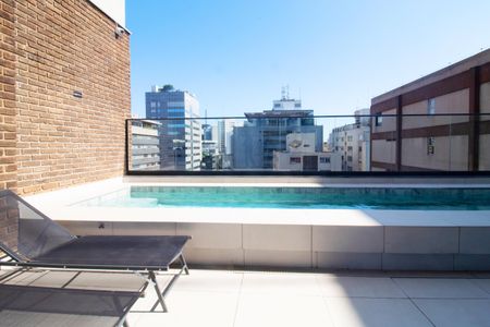 Studio à venda com 20m², 1 quarto e sem vagaÁrea comum - Piscina