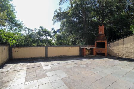 Casa à venda com 300m², 3 quartos e 6 vagas Casa à venda com 300m², 3 quartos e 6 vagasQuintal