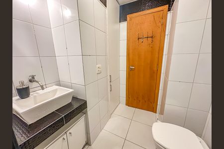 Apartamento para alugar com 96m², 2 quartos e 1 vaga Apartamento para alugar com 96m², 2 quartos e 1 vagaBanheiro 2