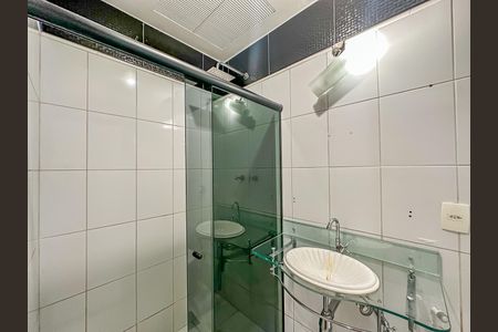 Apartamento para alugar com 96m², 2 quartos e 1 vaga Apartamento para alugar com 96m², 2 quartos e 1 vagaBanheiro
