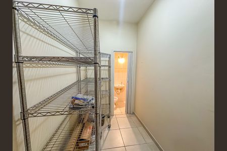 Apartamento para alugar com 96m², 2 quartos e 1 vaga Apartamento para alugar com 96m², 2 quartos e 1 vagaQuarto de Serviço