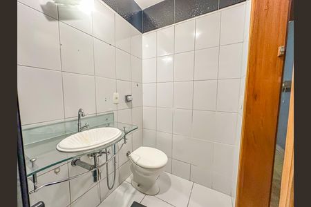 Apartamento para alugar com 96m², 2 quartos e 1 vaga Apartamento para alugar com 96m², 2 quartos e 1 vagaBanheiro