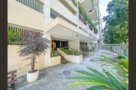 Apartamento para alugar com 96m², 2 quartos e 1 vaga Apartamento para alugar com 96m², 2 quartos e 1 vagaÁrea comum