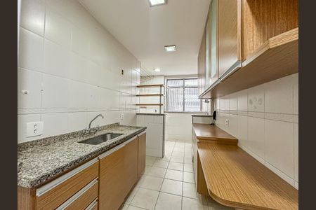 Apartamento para alugar com 96m², 2 quartos e 1 vaga Apartamento para alugar com 96m², 2 quartos e 1 vagaCozinha