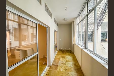 Apartamento para alugar com 96m², 2 quartos e 1 vaga Apartamento para alugar com 96m², 2 quartos e 1 vagaVaranda - Quarto 1