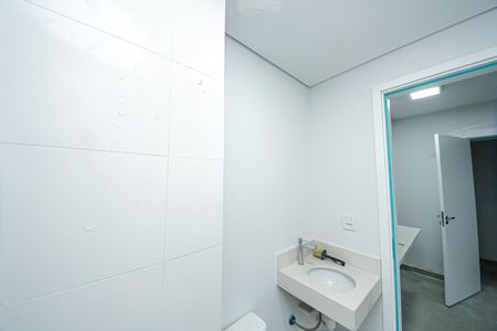 Apartamento para alugar com 28m², 1 quarto e sem vaga Apartamento para alugar com 28m², 1 quarto e sem vagaBanheiro
