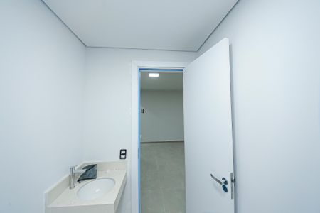 Apartamento para alugar com 41m², 1 quarto e sem vaga Apartamento para alugar com 41m², 1 quarto e sem vagaBanheiro